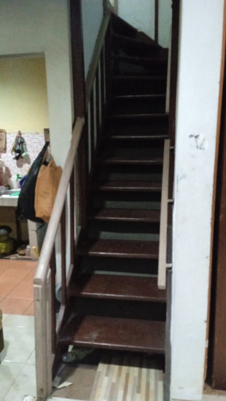 Rumah Siap Huni dengan Hunian Nyaman dan Asri di Lebak Bulus, Jakarta Selatan