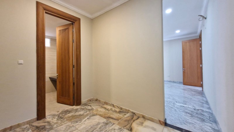 Disewa Rumah Siap Huni Jl. Erlangga Kebayoran Baru, Jakarta Selatan