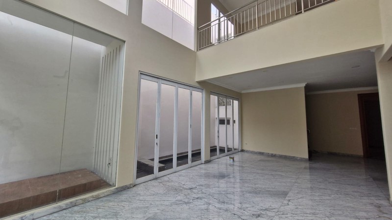 Disewa Rumah Siap Huni Jl. Erlangga Kebayoran Baru, Jakarta Selatan