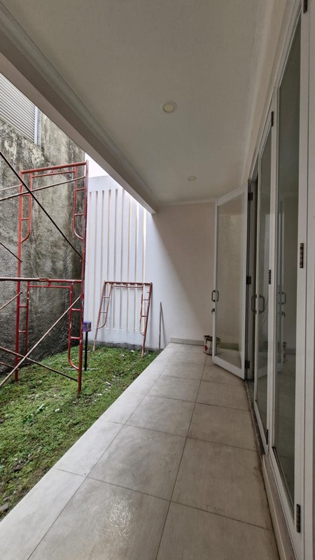 Disewa Rumah Siap Huni Jl. Erlangga Kebayoran Baru, Jakarta Selatan