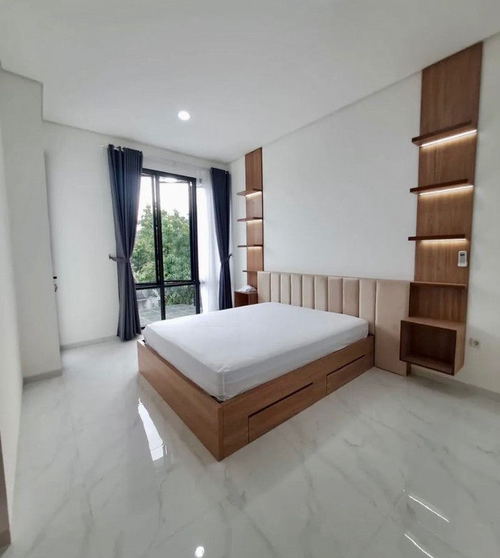 Rumah 2 Lantai Full Furnihsed Siap Huni dengan Hunian Nyaman dan Asri @Bintaro Jaya