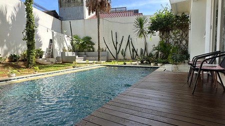 Di jual rumah siap huni di Bintaro