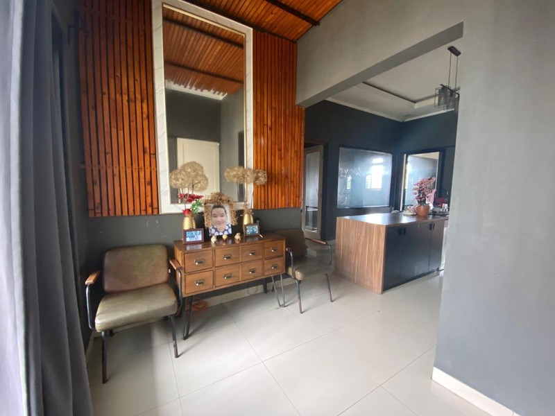 Dijual Rumah Lokasi Strategis & Nyaman Di Cilandak, Jakarta Selatan