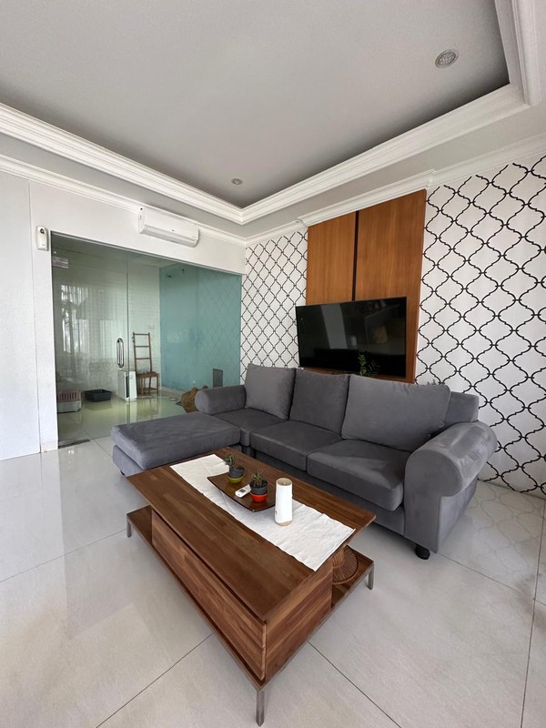 Rumah Siap Huni Di Sektor 9, Bintaro