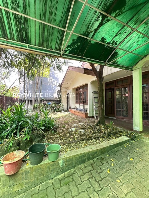 Rumah Lama Harga dibawah NJOP Area Pondok Indah Niaga Hijau