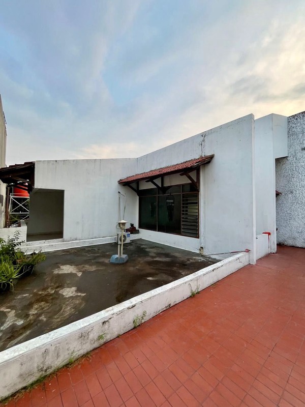 RUMAH DIJUAL JALAN DARMAWANGSA KEBAYORAN BARU