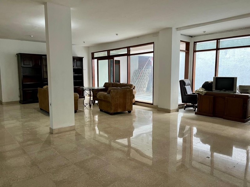 RUMAH DIJUAL JALAN DARMAWANGSA KEBAYORAN BARU