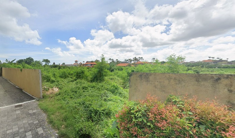 Extremely Rare Freehold Land 200m From Seminyak Beach 3,750 m Shm Blue Chip Asset