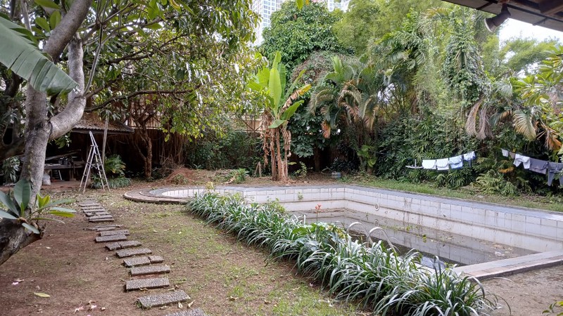 Dijual Rumah Lokasi Strategis Di Kramat Pela, Kebayoran Baru, Jakarta Selatan