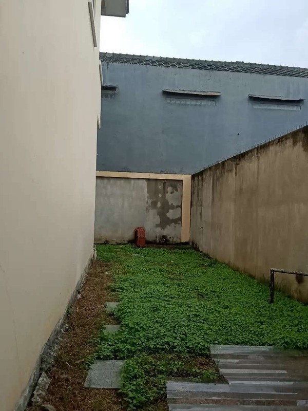 Flash Sale. Rumah besar Puspita Loka, BSD