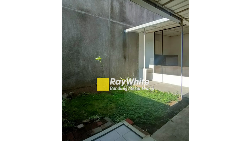 Rumah Tatar Kota Baru Parahyangan Lokacitra