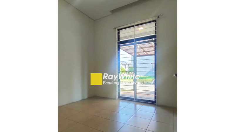 Rumah Tatar Kota Baru Parahyangan Lokacitra