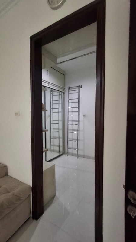 Dijual Rumah Mewah 2 Lantai di Perumahan Elit Bale Hinggil, Luas & Strategis, Sinduharjo, Ngaglik, Sleman