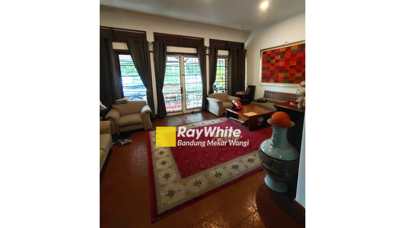 Rumah Area Diponegoro Dago Bandung