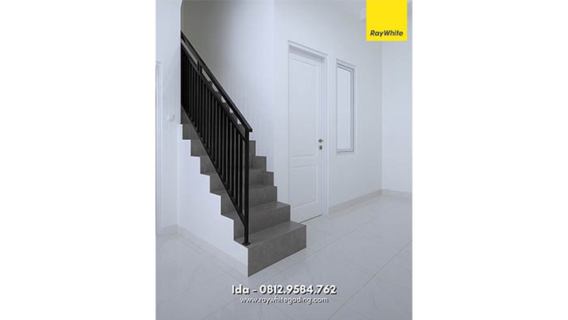 Rumah Baru Janur Kuning, Kelapa Gading