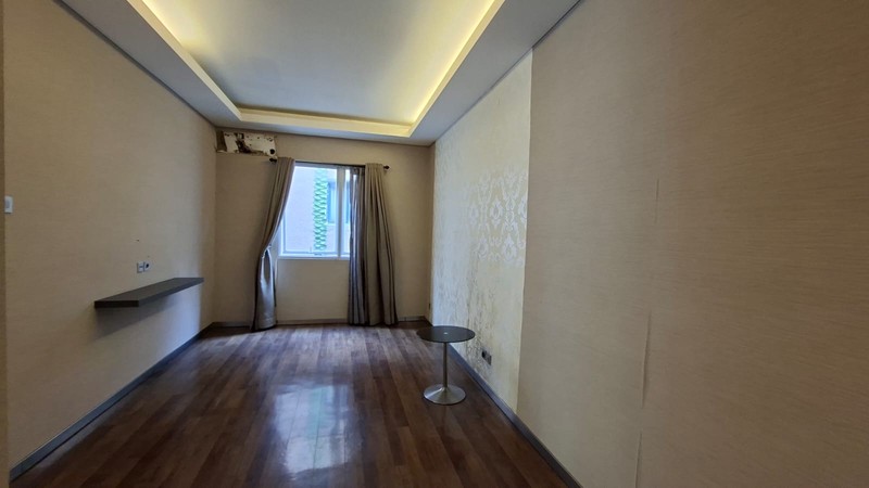 Dijual dan/atau Disewakan Rumah Bagus Ozone Residence Dalam Cluster Ada Club House di Bintaro Pesanggrahan