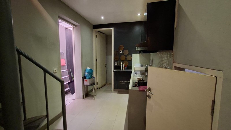 Dijual dan/atau Disewakan Rumah Bagus Ozone Residence Dalam Cluster Ada Club House di Bintaro Pesanggrahan