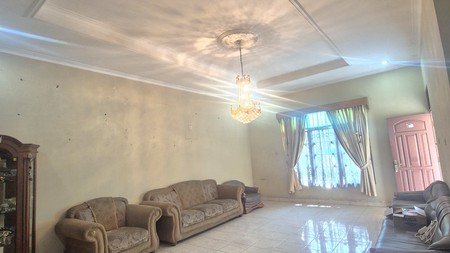 Dijual Rumah Dalam Perumahan dan Lokasi Strategis @Ciputat.