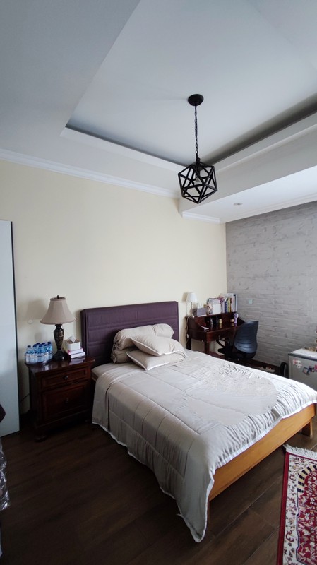 Flash Sale. Rumah bagus estetik Griya Loka, BSD City