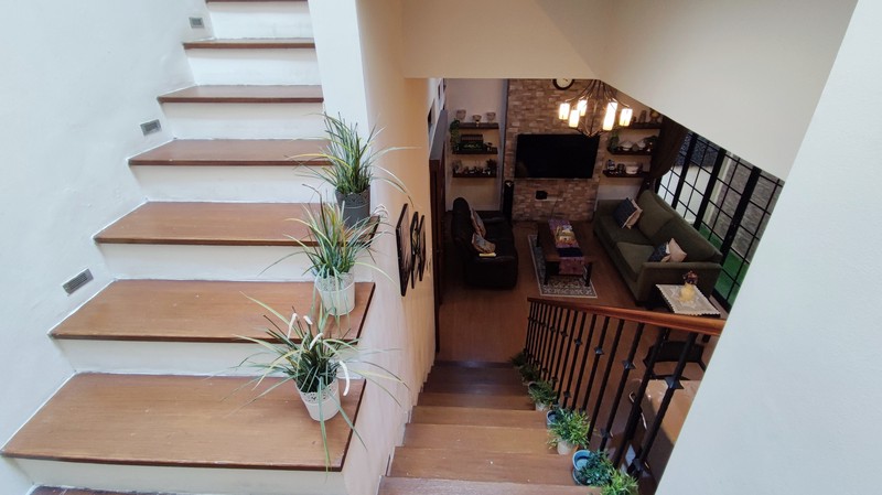 Flash Sale. Rumah bagus estetik Griya Loka, BSD City