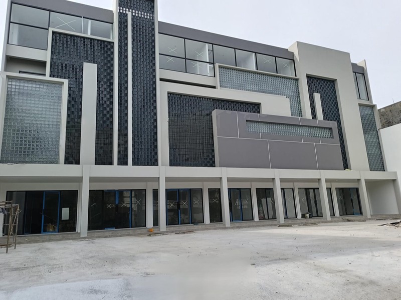 Disewakan 7 unit Ruko Baru Gress Jalan Raya Satelit Surabaya Barat