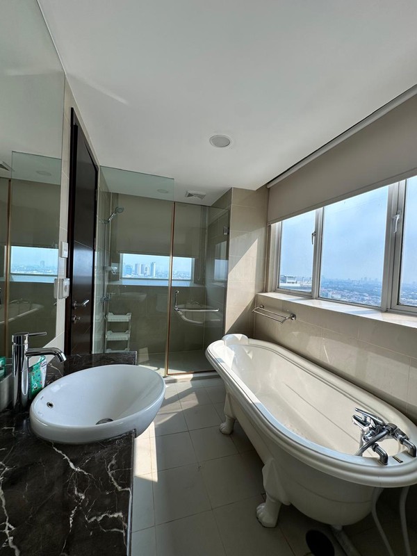 Disewakan Apartemen Gandaria Height - Spacious & Fully Furnished