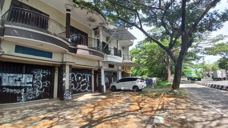 Dijual Ruko Strategis 2 Lantai di Ringroad SelatanCocok untuk Bisnis & Investasi, Tamanan, Banguntapan, Bantul 