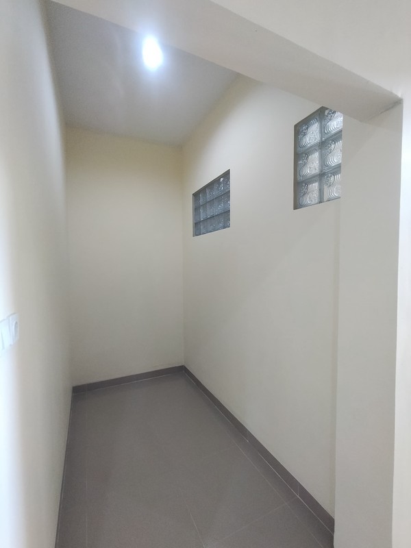 FOR SALE Rumah baru selesai renovasi di TAMAN CHRYSANT - BSD CITY