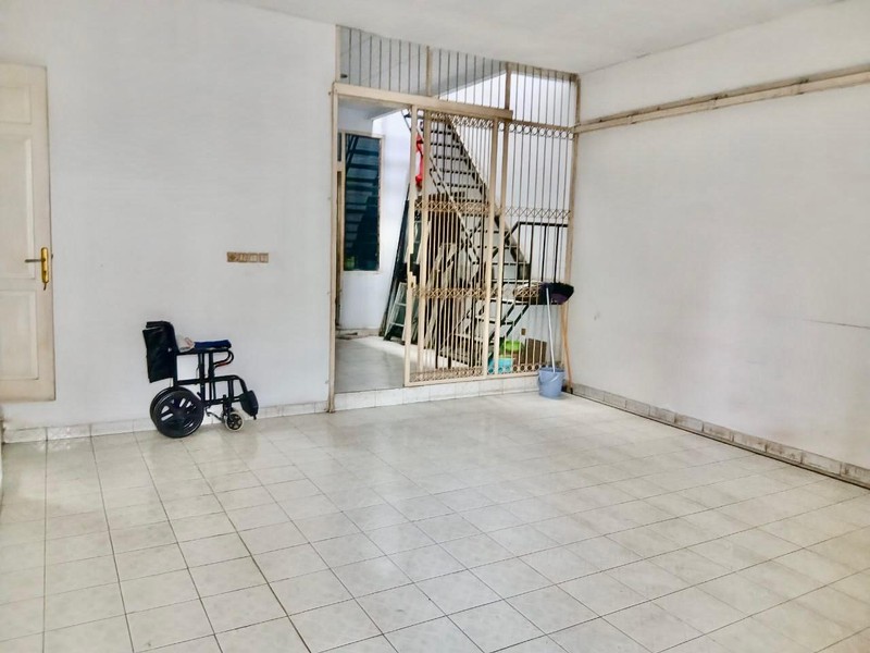 Rumah Bagus Di Taman Kebon Jeruk Jakarta Barat