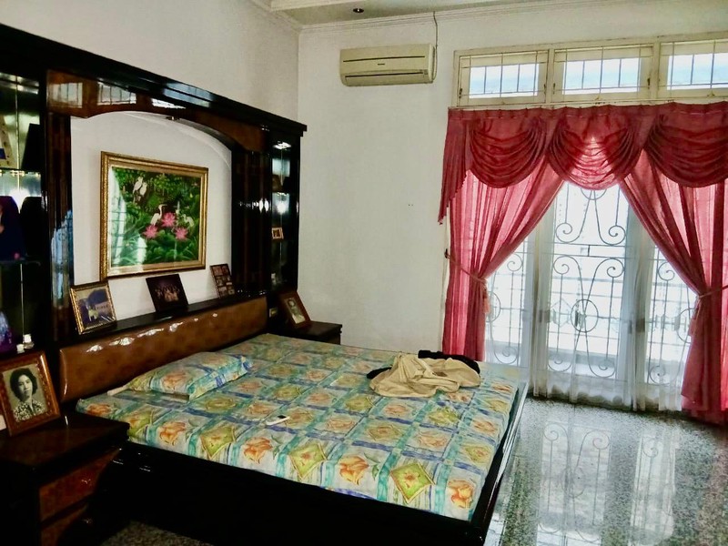 Rumah Bagus Di Taman Kebon Jeruk Jakarta Barat