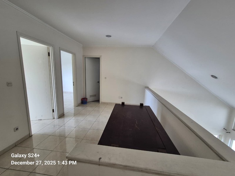 Dijual Rumah Suvarna Sutera, Tangerang
