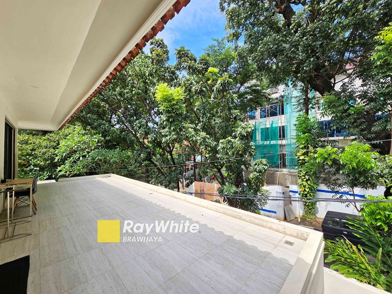 Rumah di Kerinci, Kebayoran Baru, Jaksel, cocok buat rumah atau tempat usaha, 2 km ke Senayan City