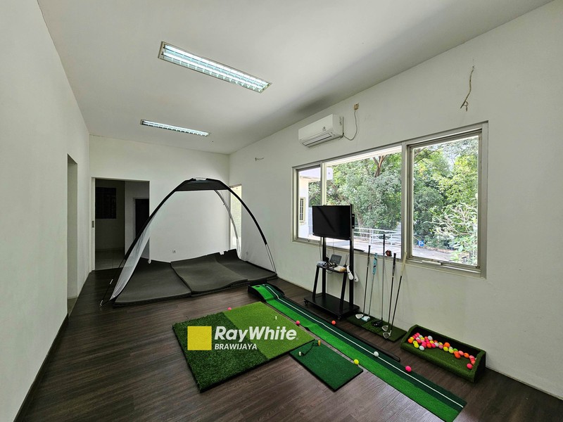 Rumah di Kerinci, Kebayoran Baru, Jaksel, cocok buat rumah atau tempat usaha, 2 km ke Senayan City