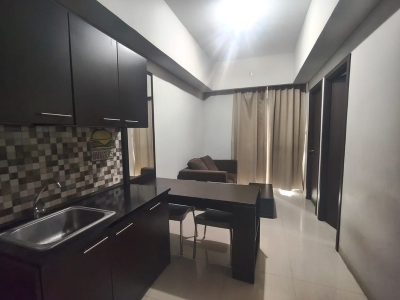 Jual RUGI, 2BR, Full Furnished, 3 AC, Lantai 19, Hoek, Harga Nego