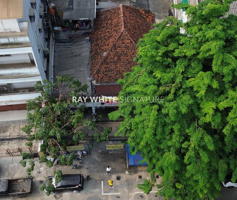 Rumah Tua Cocok dibangun sebagai lokasi usaha di area Batu Ceper, Jakarta Pusat