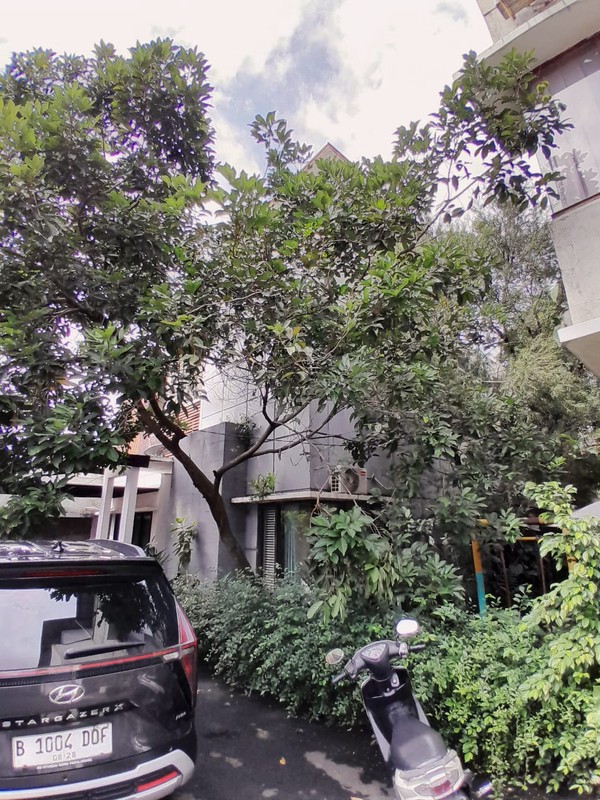 DIJUAL  RUMAH STRATEGIS - TEROGONG PONDOK INDAH, JAKARTA SELATAN