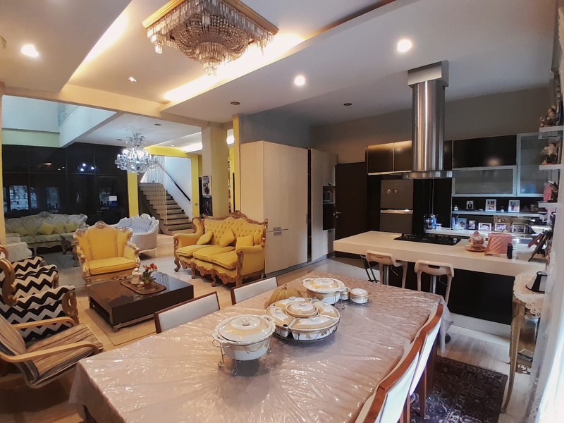 DIJUAL  RUMAH STRATEGIS - TEROGONG PONDOK INDAH, JAKARTA SELATAN