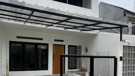 Brand New Rumah Minimalis Siap Huni Dalam Komplek Strategis di Cinere