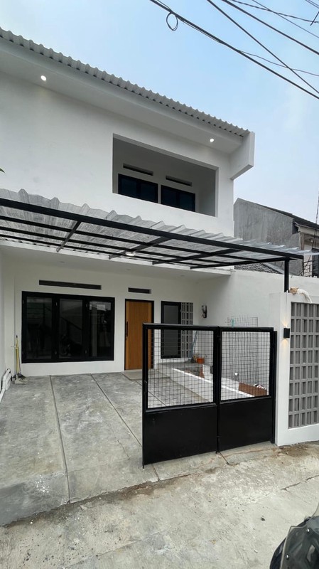 Brand New Rumah Minimalis Siap Huni Dalam Komplek Strategis di Cinere