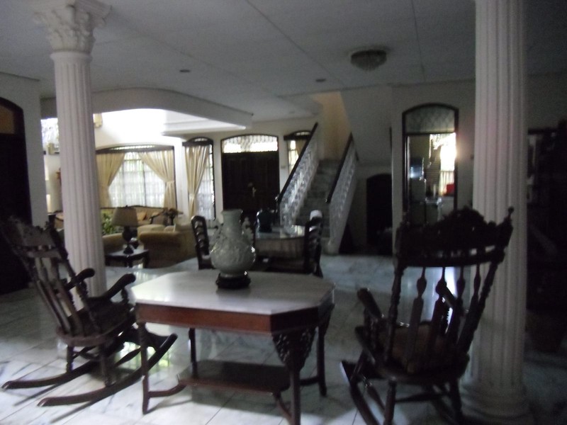 DIJUAL RUMAH 2LT di KAV.POLRI, AMPERA, JAK-SEL