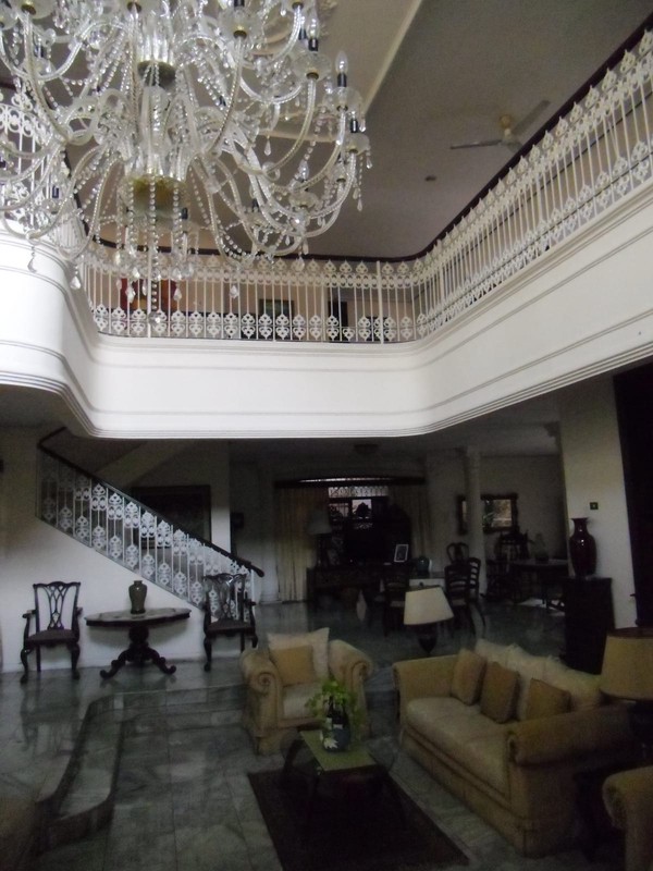 DIJUAL RUMAH 2LT di KAV.POLRI, AMPERA, JAK-SEL