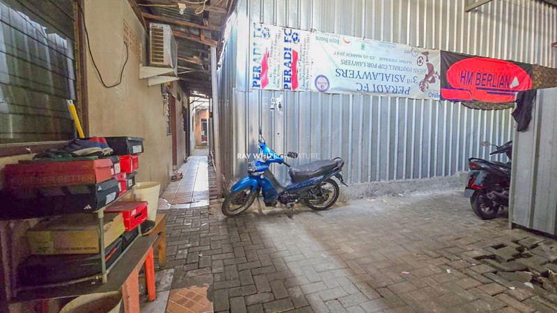 Dijual Tanah dan Bangunan di area prestisius Setiabudi, Kuningan, Jakarta Selatan