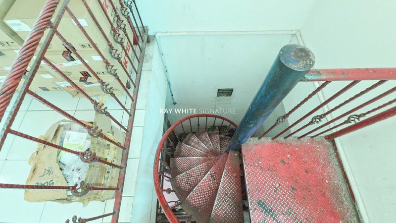 Lokasi Bisnis di jalan arteri kawasan Tebet, Jakarta Selatan