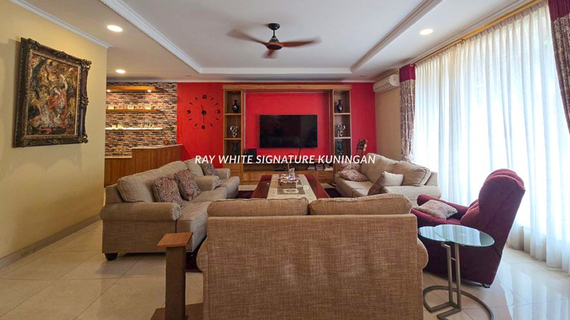 Dijual Rumah Mewah Siap Huni Di Abdul Majid Raya 