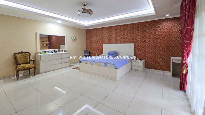 Dijual Rumah Mewah Siap Huni Di Abdul Majid Raya 