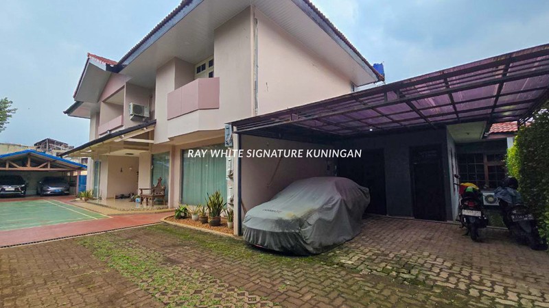 Dijual Rumah Mewah Siap Huni Di Abdul Majid Raya 