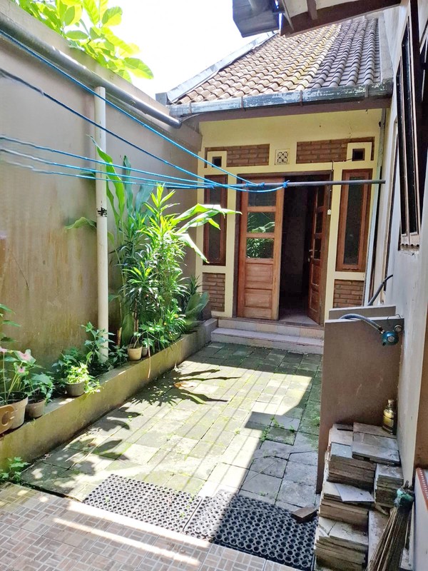 Rumah Asri Nuansa Jawa di Padukuhan Lojajar Jogja