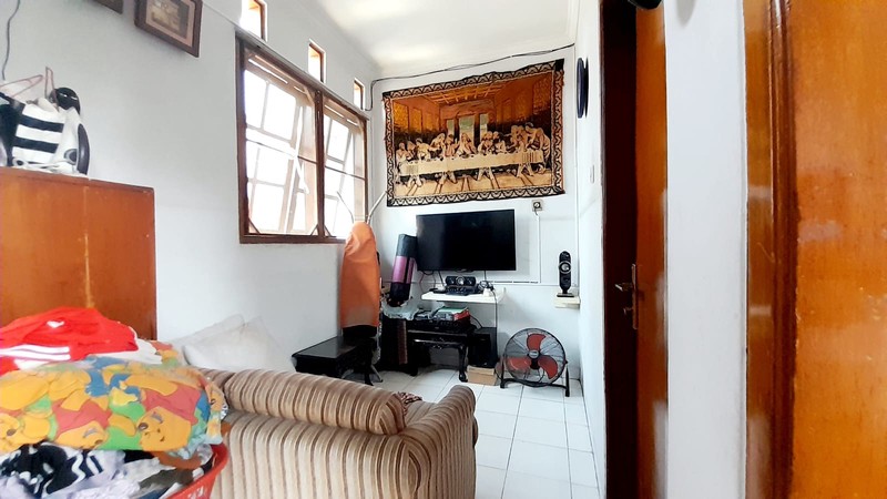 Rumah 2 Lantai dijual Lokasi Pondok Bambu Duren Sawit Jaktim