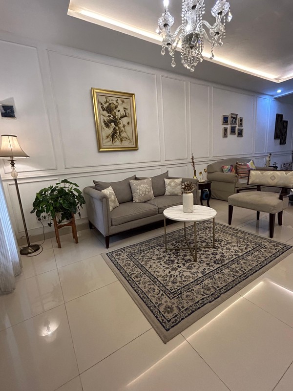 Rumah Siap Huni dengan Hunian Nyaman dan Asri di Ciputat