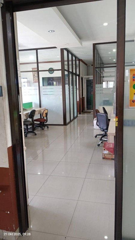 Gudang Huk di Taman Tekno BSD Dekat Tol dan Stasiun Kereta